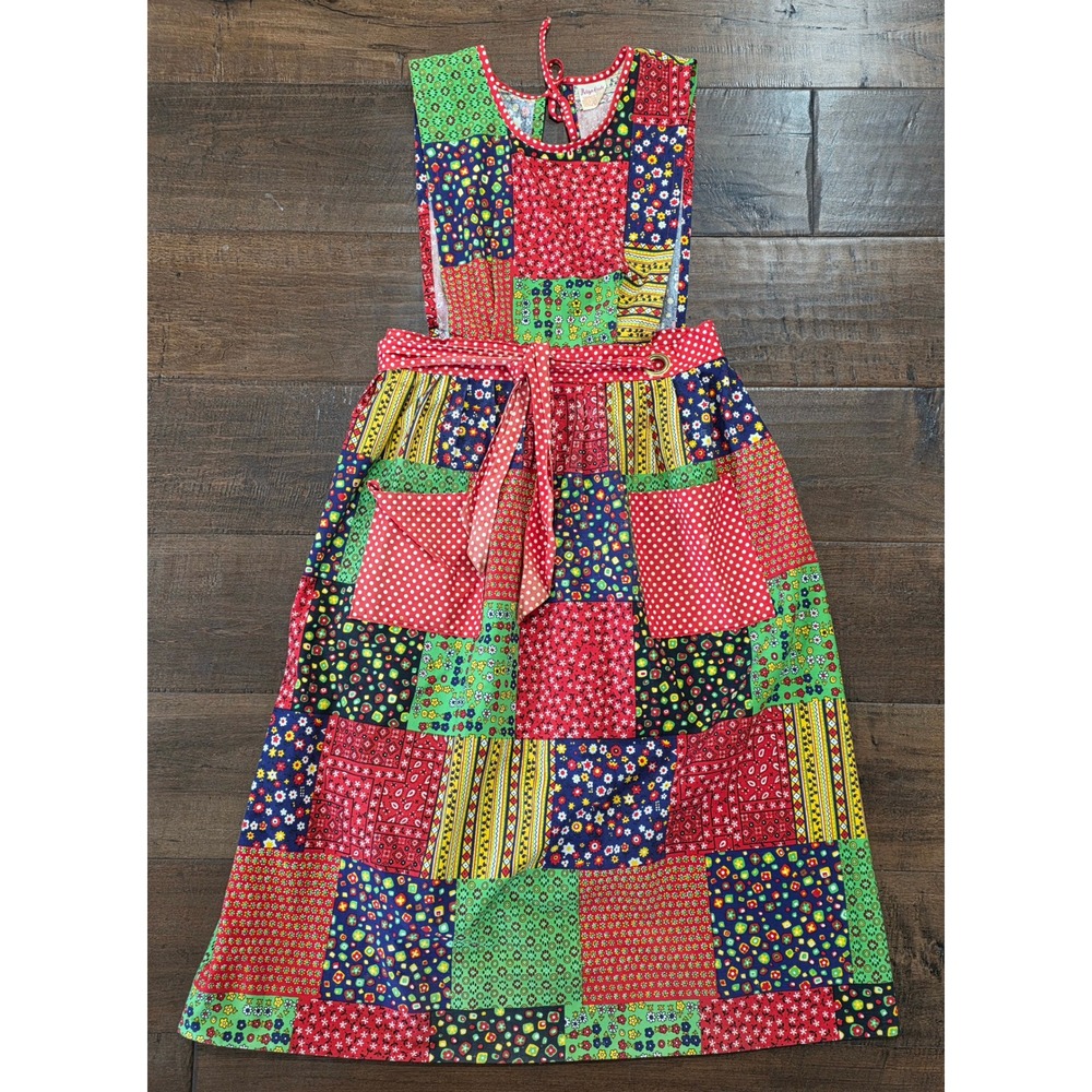 VTG Prairie Core Whimsical Cottage Patchwork Floral Smock Apron Dress Japan